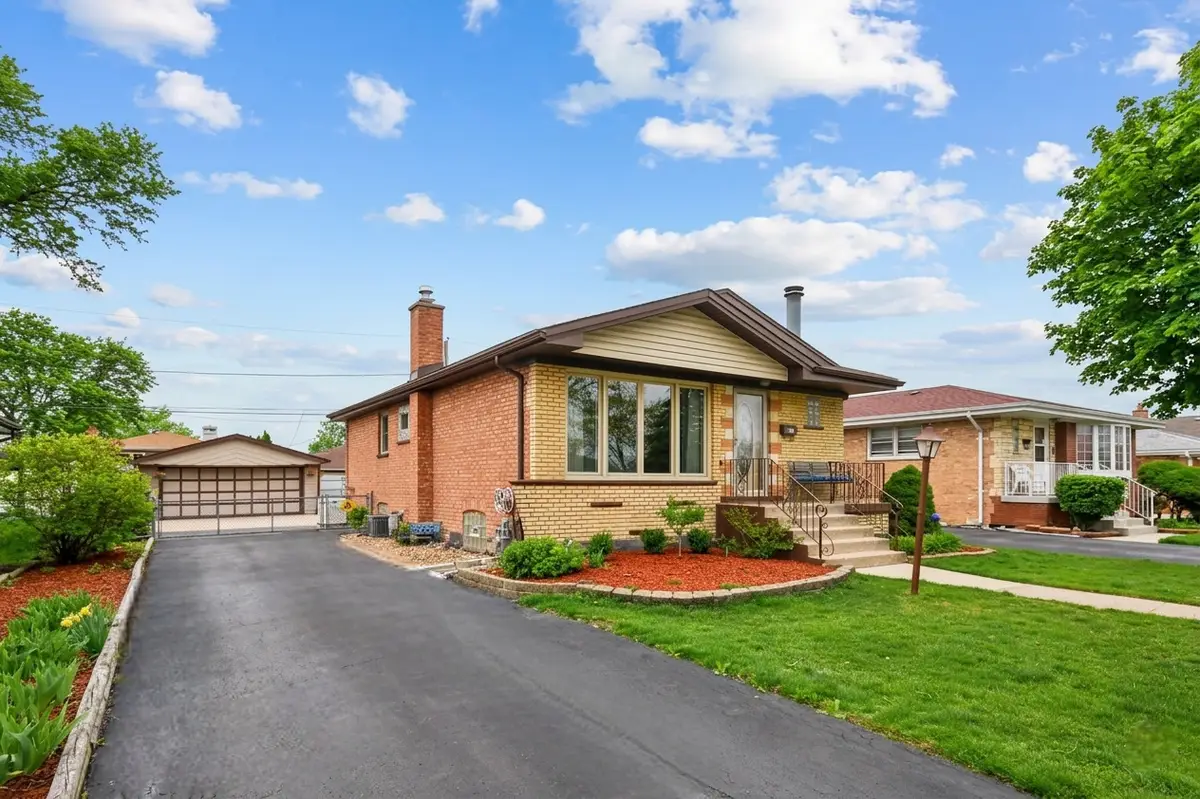 7944 Austin Avenue, Burbank, IL 60459 - #1