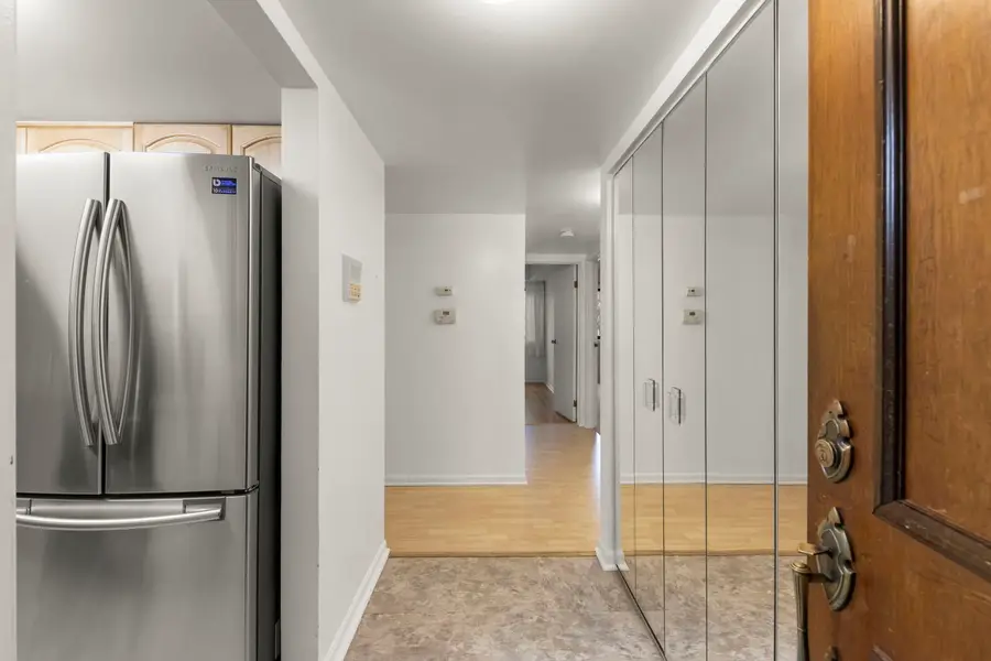 8000 Woodglen Lane #102, Downers Grove, IL 60516 - #3