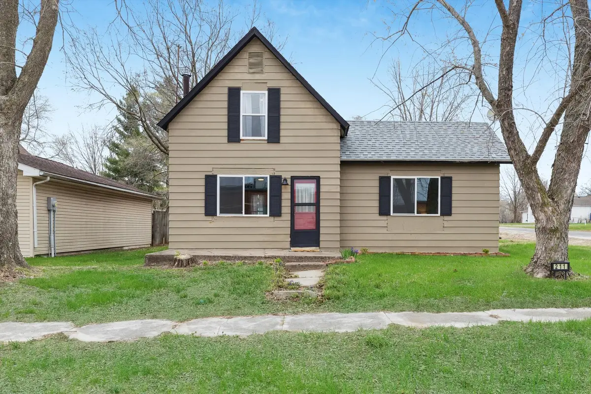 211 Clay Street, New Boston, IL 61272 - #1