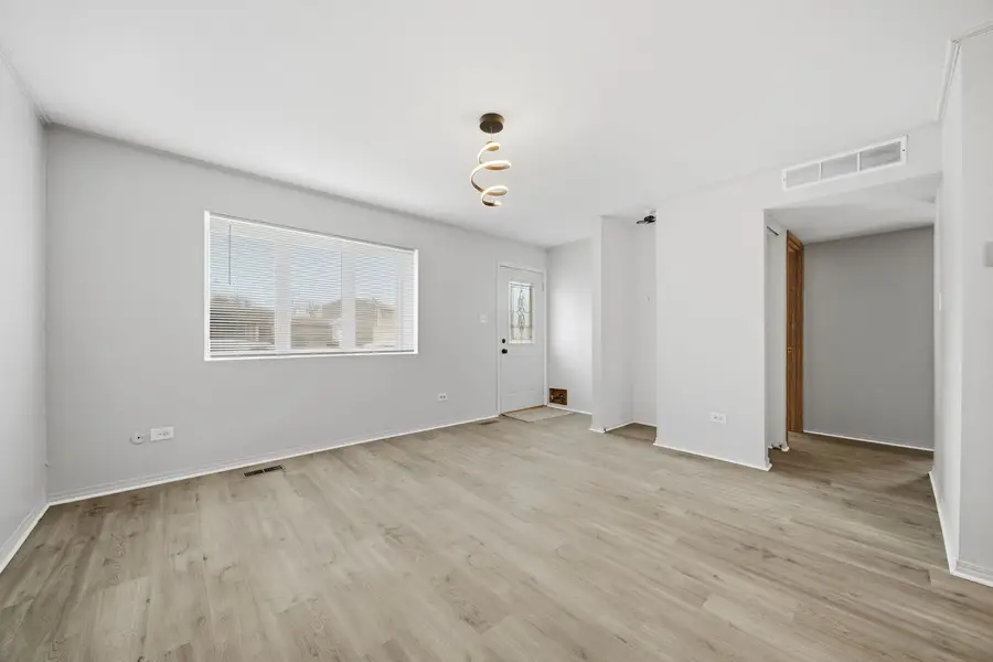 949 Mosby Court, Joliet, IL 60431 - #3