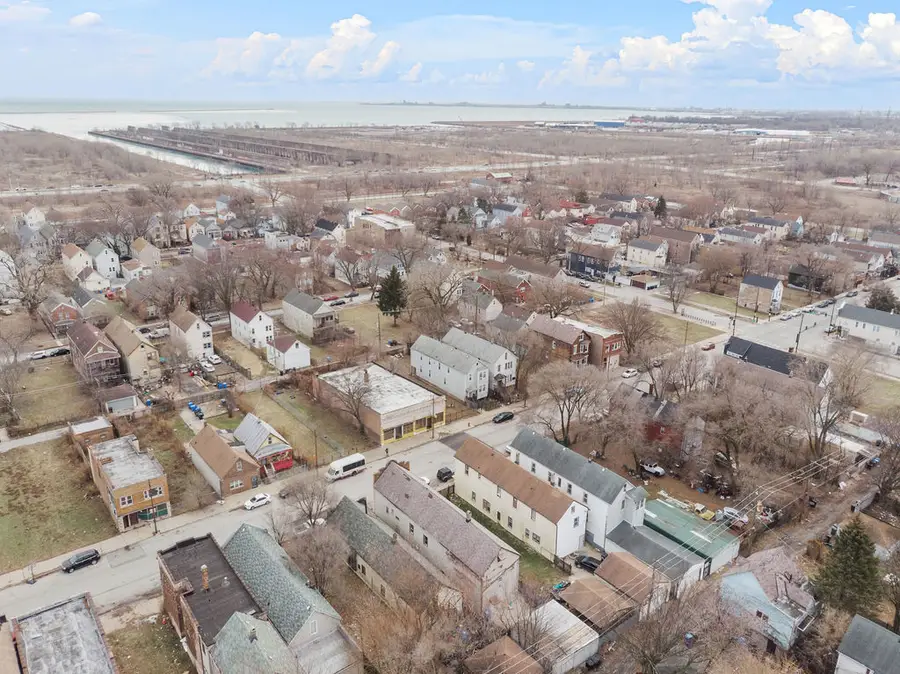 8420 S Burley Avenue, Chicago, IL 60617 - #3