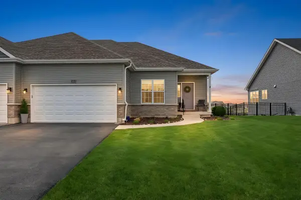 2225 Concord Drive, Sycamore, IL 60178