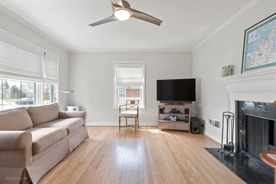 621 Oriole Avenue N, Park Ridge, IL 60068 - #3