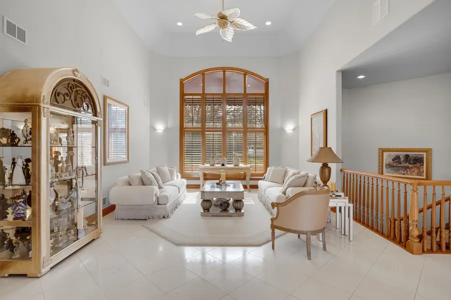 61 Overlook Drive, Golf, IL 60029 - #3