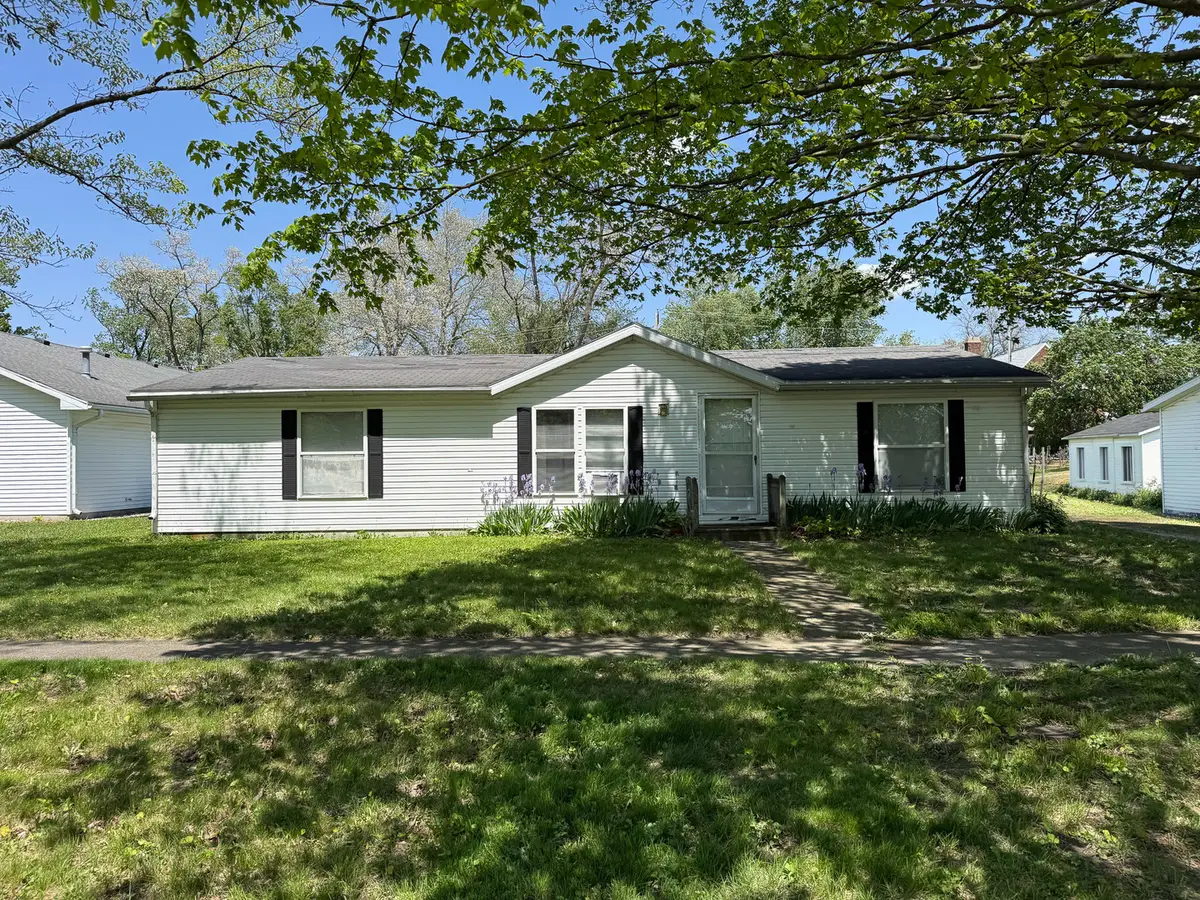 155 E Concord Street, Sheldon, IL 60966 - #1