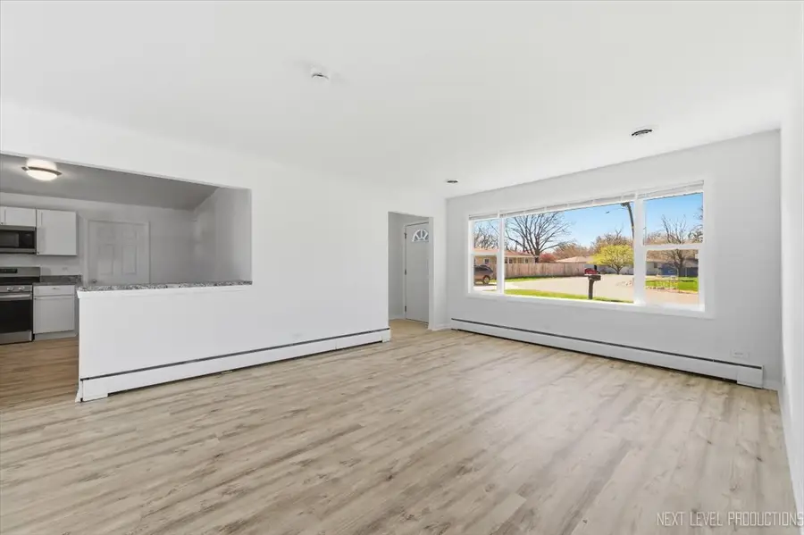 1 Coy Park Drive, Newark, IL 60541 - #3