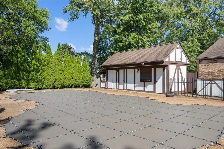 860 Heather Road, Deerfield, IL 60015 - #3