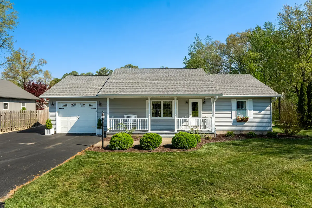 370 Woodlake Road, Eldorado, IL 62930 - #1