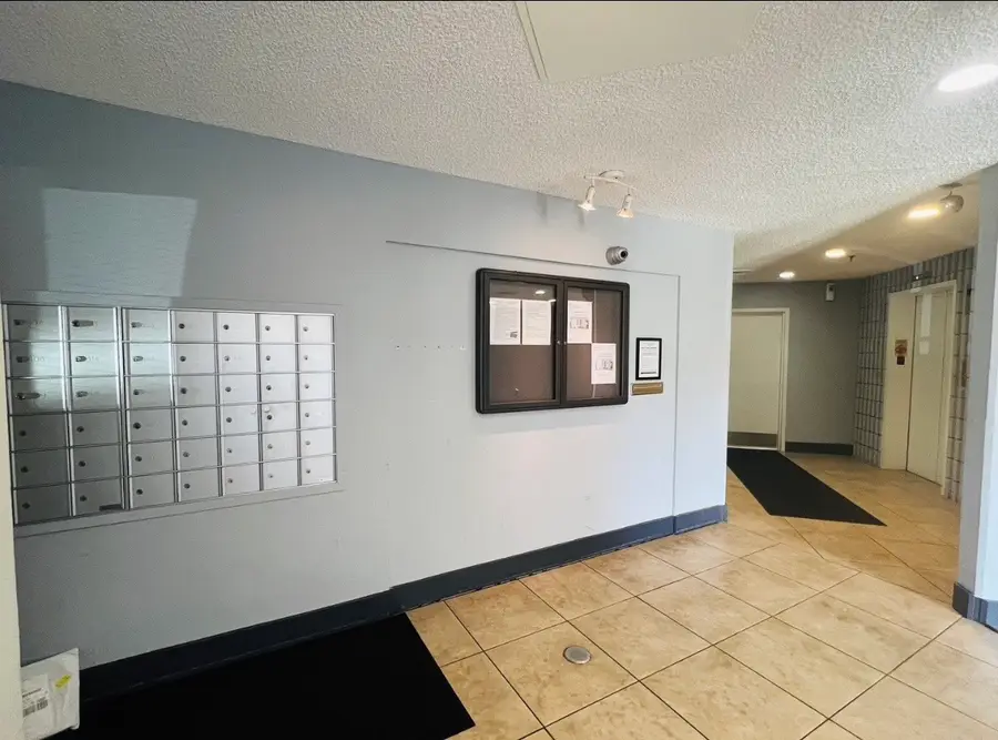 1750 N Marywood Avenue #216, Aurora, IL 60505 - #3