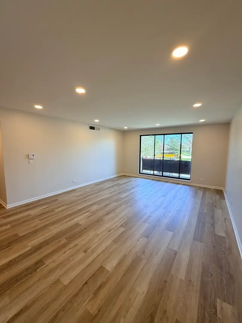 720 Wellington Avenue #219, Elk Grove Village, IL 60007 - #3