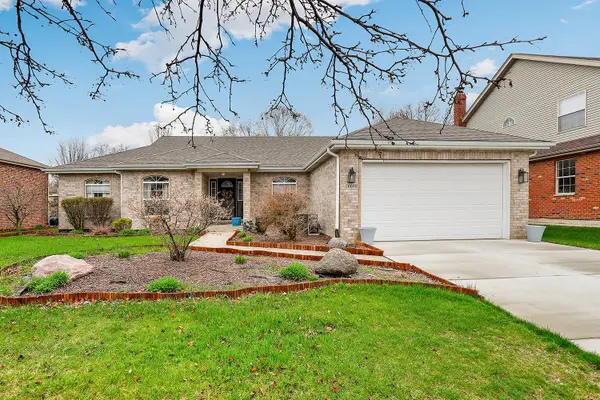 16608 Karen Springs Drive, Lockport, IL 60441