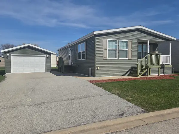 25601 Shoal Creek Drive, Monee, IL 60449