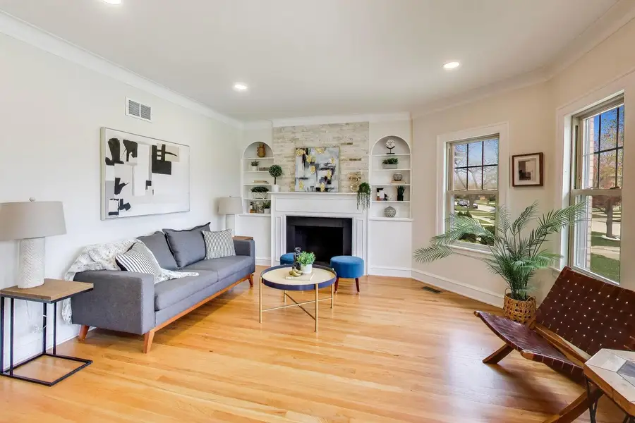 1442 S 15th Avenue, Maywood, IL 60153 - #3