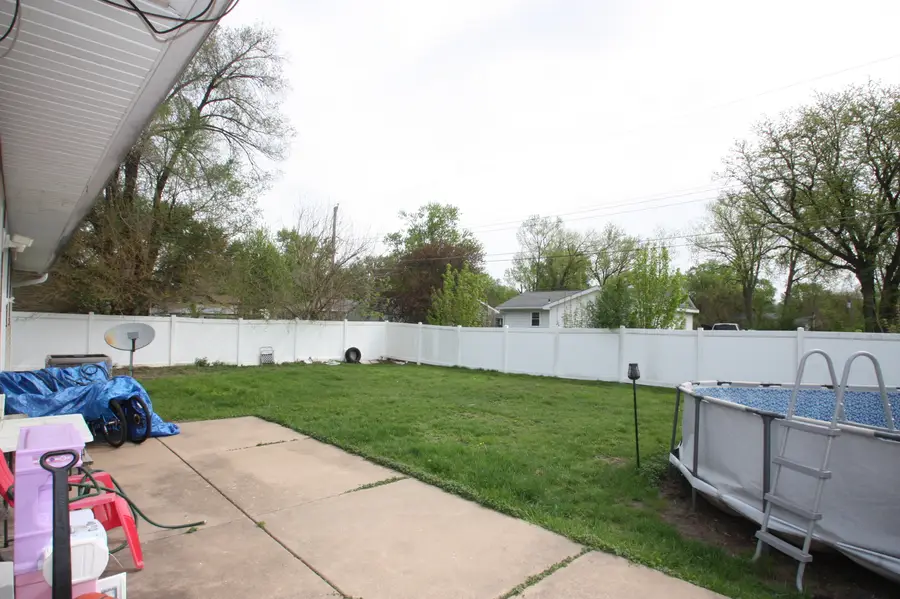 2607 Crestview Drive, Bettendorf, IA 52722 - #2