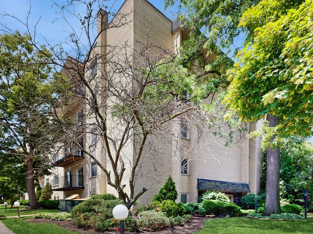 8650 Ferris Avenue #203, Morton Grove, IL 60053 - #1