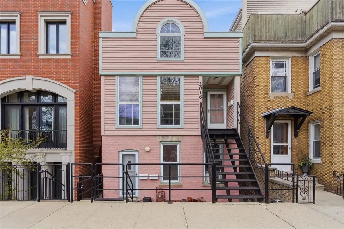 2016 W Charleston Avenue, Chicago, IL 60647 - #1