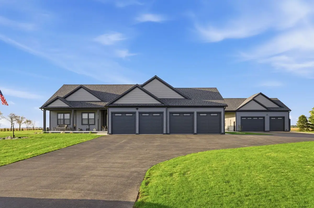 2401 N 4350th Road, Sheridan, IL 60551 - #1