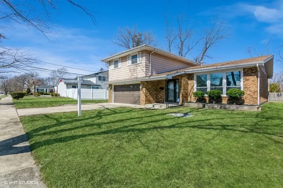 1142 E 159th Place, South Holland, IL 60473 - #2