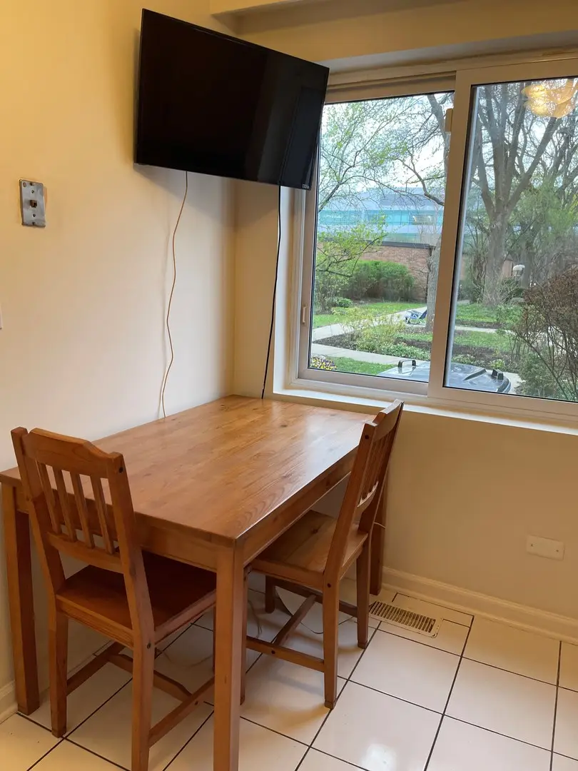 1534 Palmgren Drive, Glenview, IL 60025 - #3