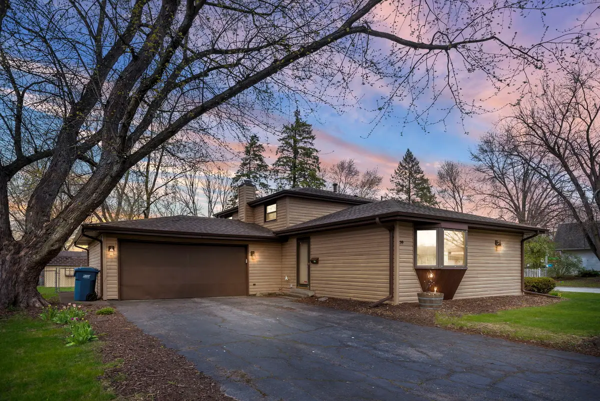 34 Emery Drive, Bourbonnais, IL 60914 - #1