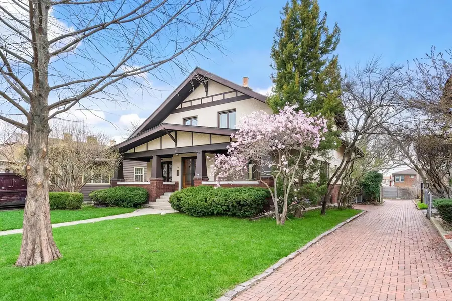 82 Lawton Road, Riverside, IL 60546 - #2