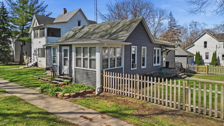 403 S 8th Street, Dekalb, IL 60115 - #3