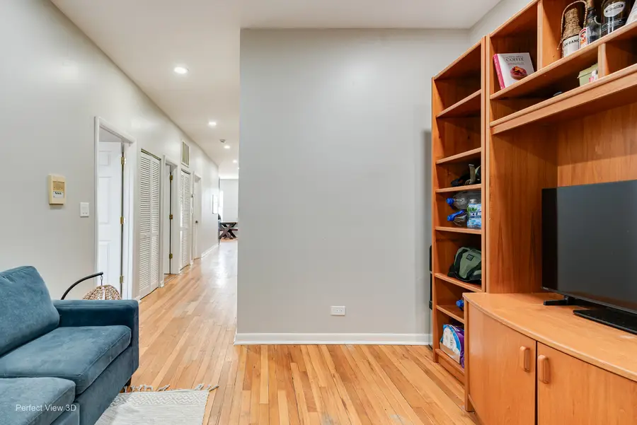 4909 N Avers Avenue #3, Chicago, IL 60625 - #3