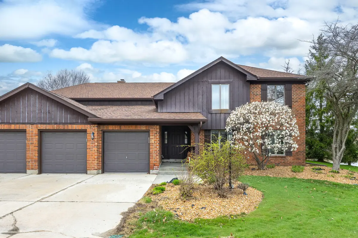 90 Golf View Lane #A, Frankfort, IL 60423 - #1