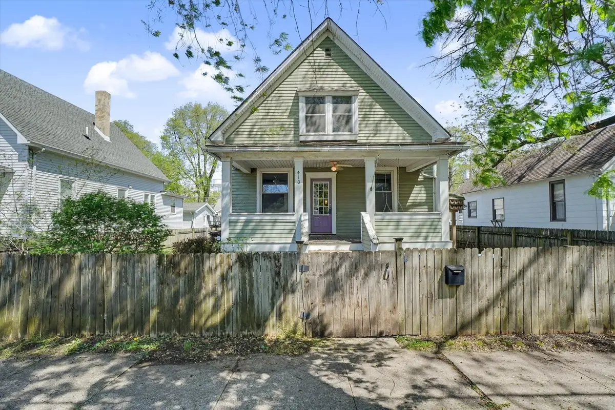410 E Lafayette, Monticello, IL 61856 - #1