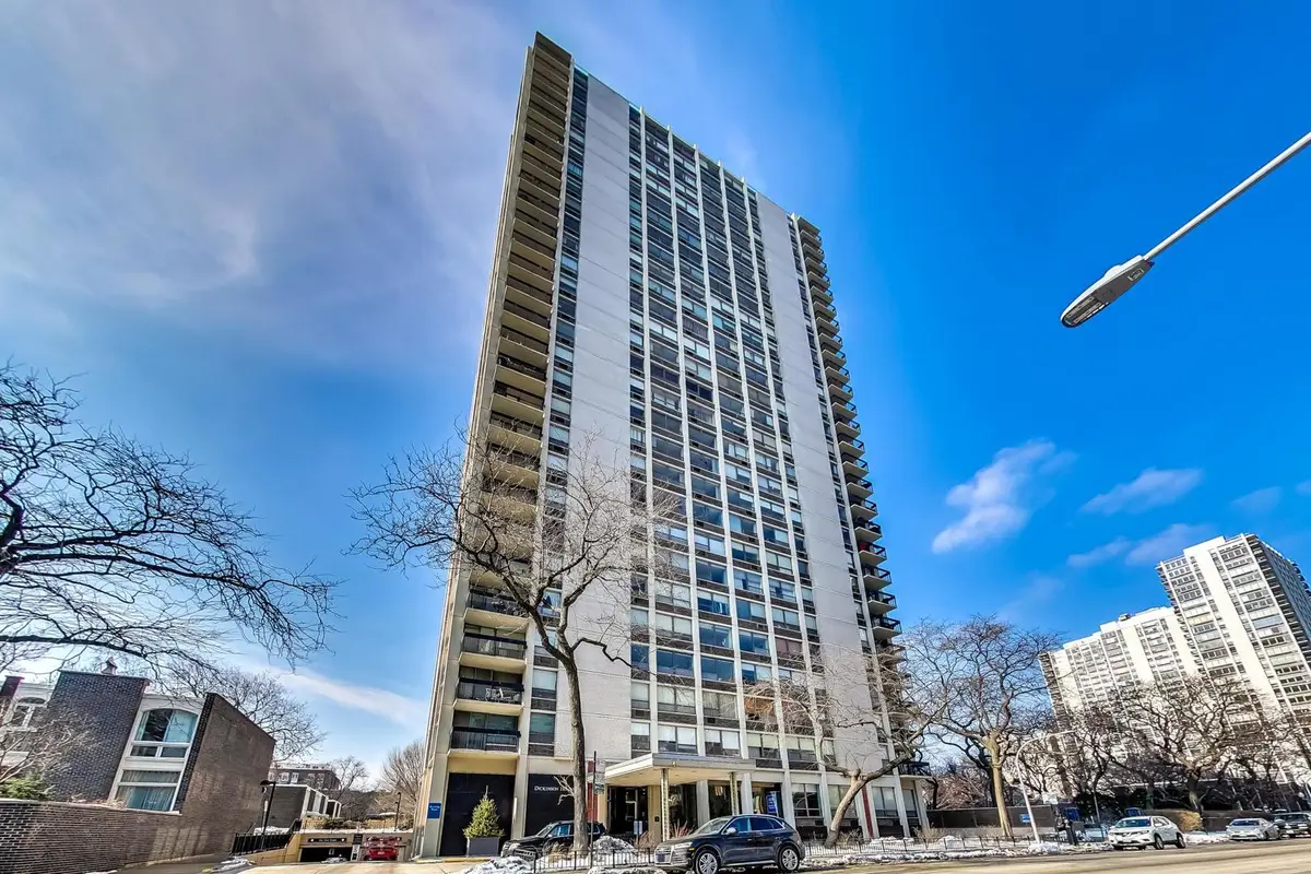1355 N Sandburg Terrace #2909d, Chicago, IL 60610 - #1