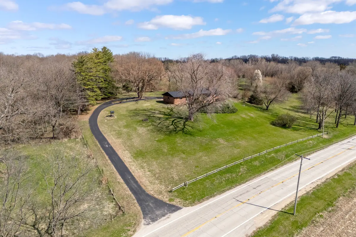 22219 Route 2 And 92, Port Byron, IL 61275 - #1
