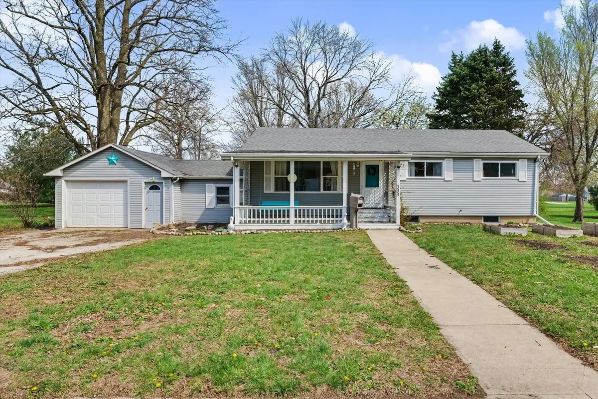 333 W Pine Street, Paxton, IL 60957 - #1