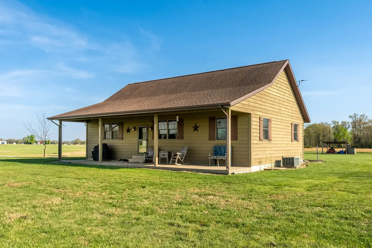 9242 E Park Street Road, Du Quoin No 7, IL 62832 - #1