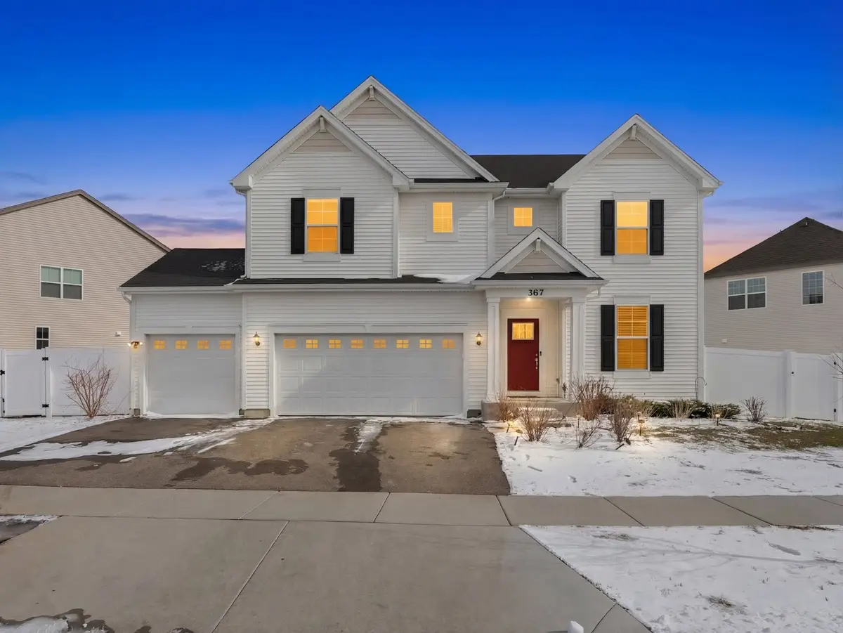 387 South Pointe Avenue, South Elgin, IL 60177 - #1