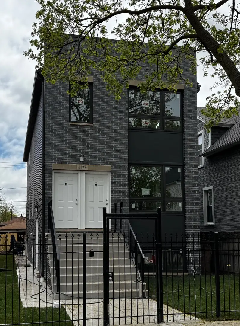 851 N Springfield Avenue, Chicago, IL 60651 - #2