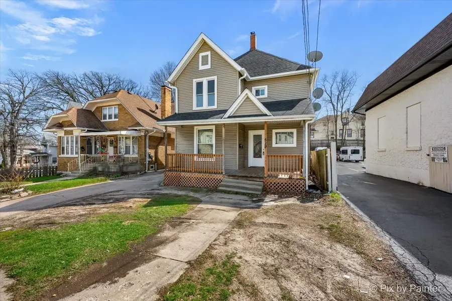 519 W Highland Avenue, Elgin, IL 60123 - #2