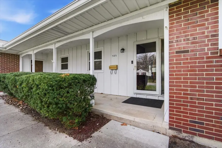 505 W Summit Street, Normal, IL 61761 - #2