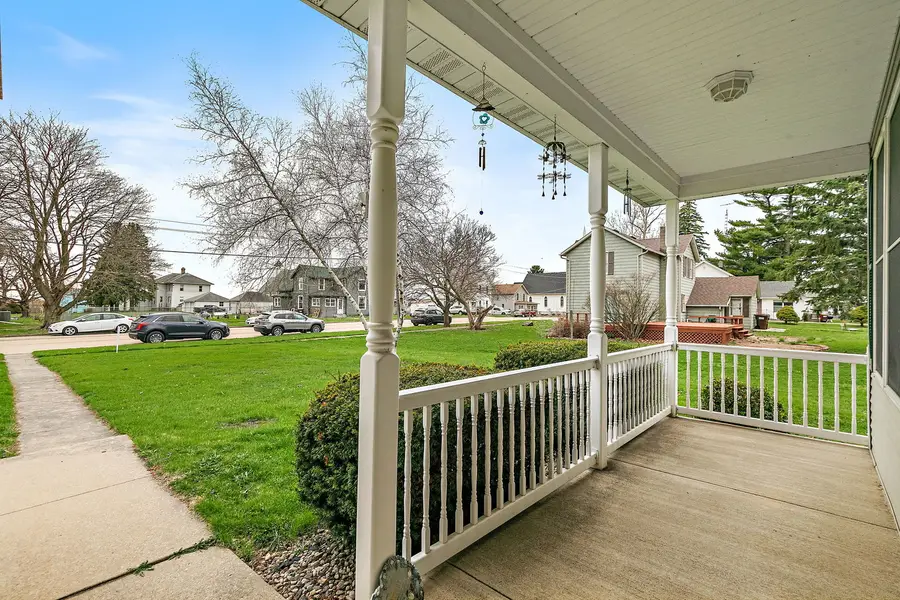201 W Hardanger Gate, Lee, IL 60530 - #3
