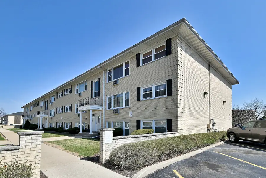 4932 N Leonard Drive #2A, Norridge, IL 60706 - #3