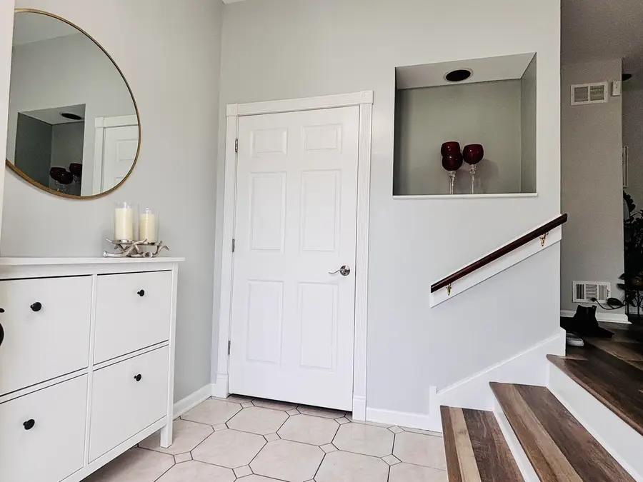 Address Withheld By Seller, Chicago, IL 60638 - #3