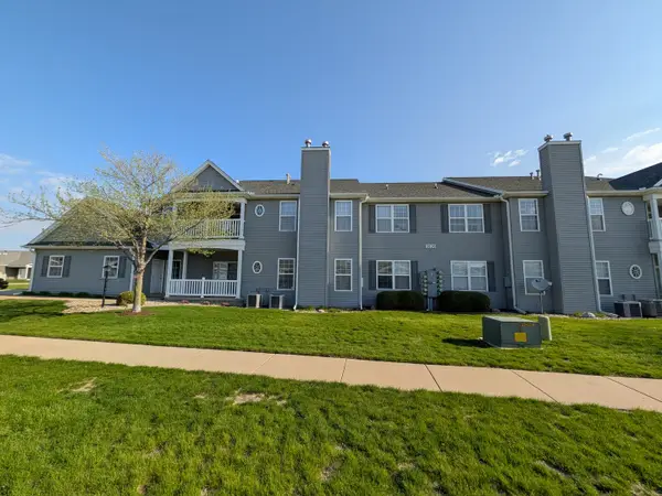 3020 E Stillwater Landing #101, Urbana, IL 61802