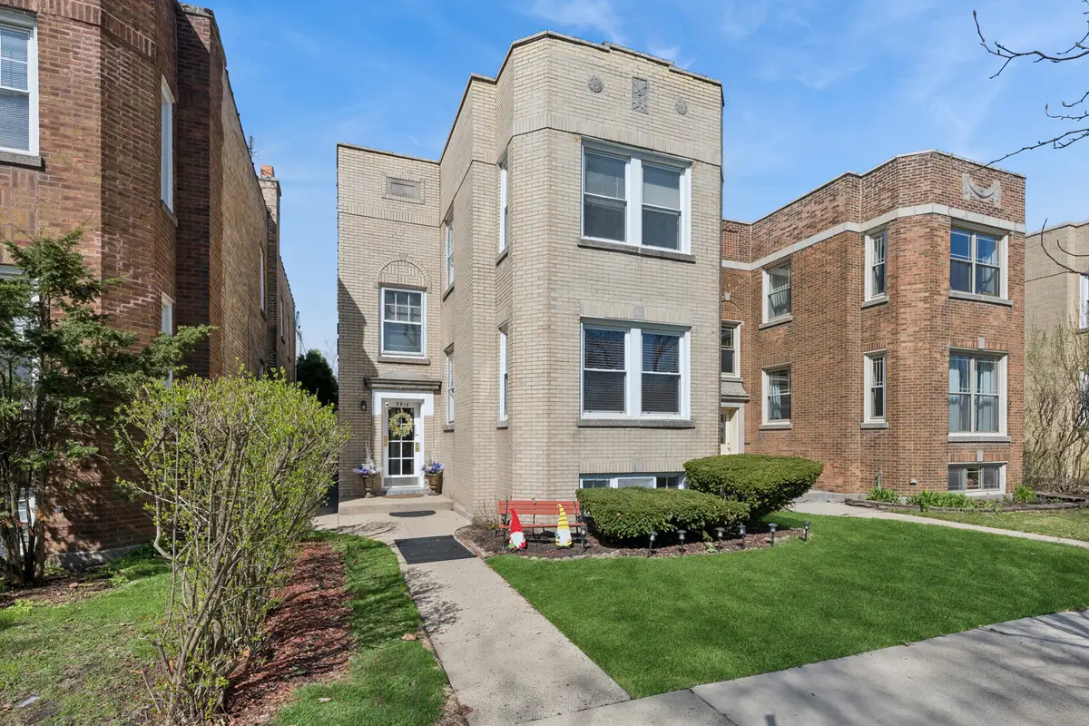 7918 Karlov Avenue, Skokie, IL 60076 - #1