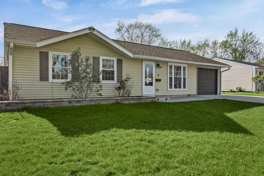 604 Newberry Drive, Streamwood, IL 60107 - #2