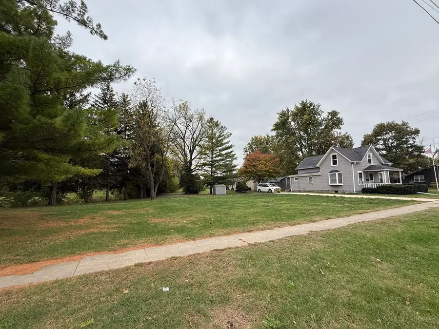 1 E Main Street, Amboy, IL 61310 - #3