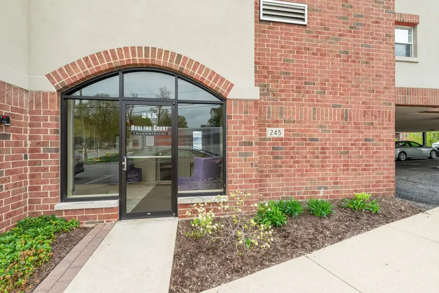 245 Burlington Avenue #311, Clarendon Hills, IL 60514 - #3