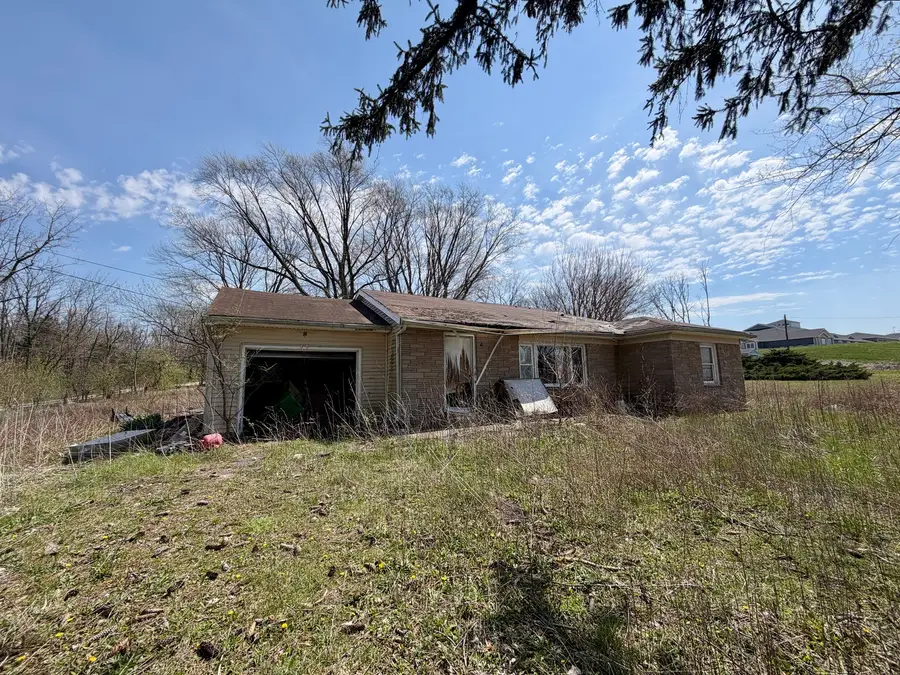 2313 N Bowman Avenue, Danville, IL 61834 - #2