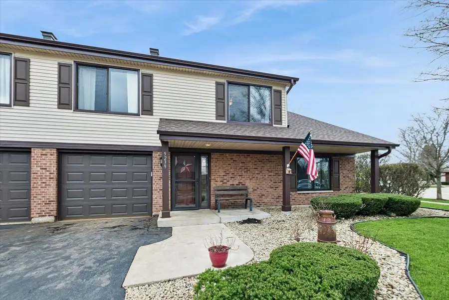 9239 Hartwood Court, Orland Park, IL 60462 - #2