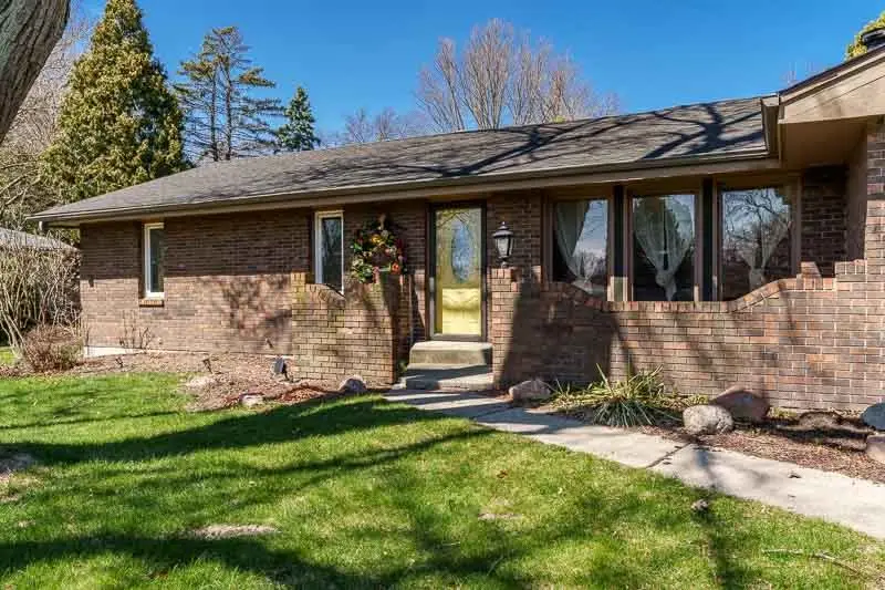 6074 Abington Drive, Rockford, IL 61109 - #3