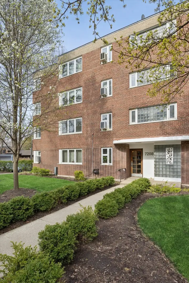 7208 Oak Avenue #2SE, River Forest, IL 60305 - #1