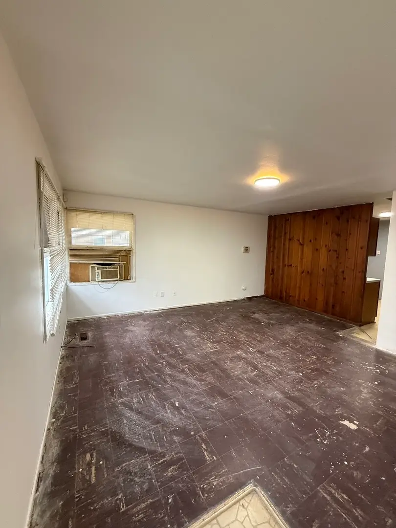 1939 E Spruce Street, Kankakee, IL 60901 - #2